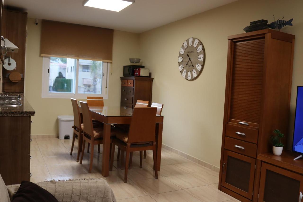 Apartamentos Carihuela Playa, Acogedor, Wifi Y Fibra Optica Torremolinos Ngoại thất bức ảnh