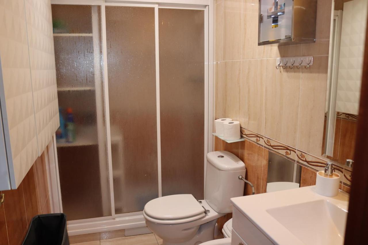 Apartamentos Carihuela Playa, Acogedor, Wifi Y Fibra Optica Torremolinos Ngoại thất bức ảnh