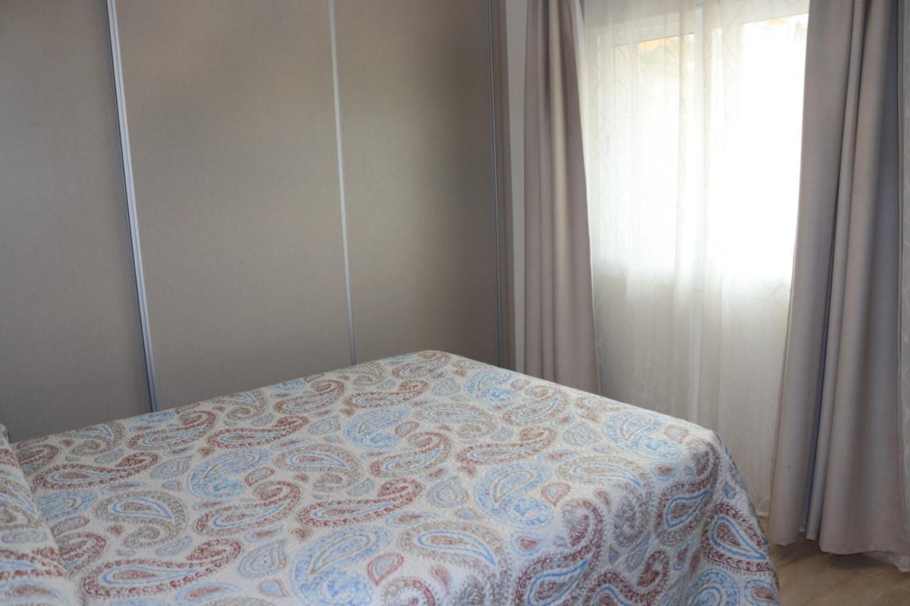Apartamentos Carihuela Playa, Acogedor, Wifi Y Fibra Optica Torremolinos Ngoại thất bức ảnh